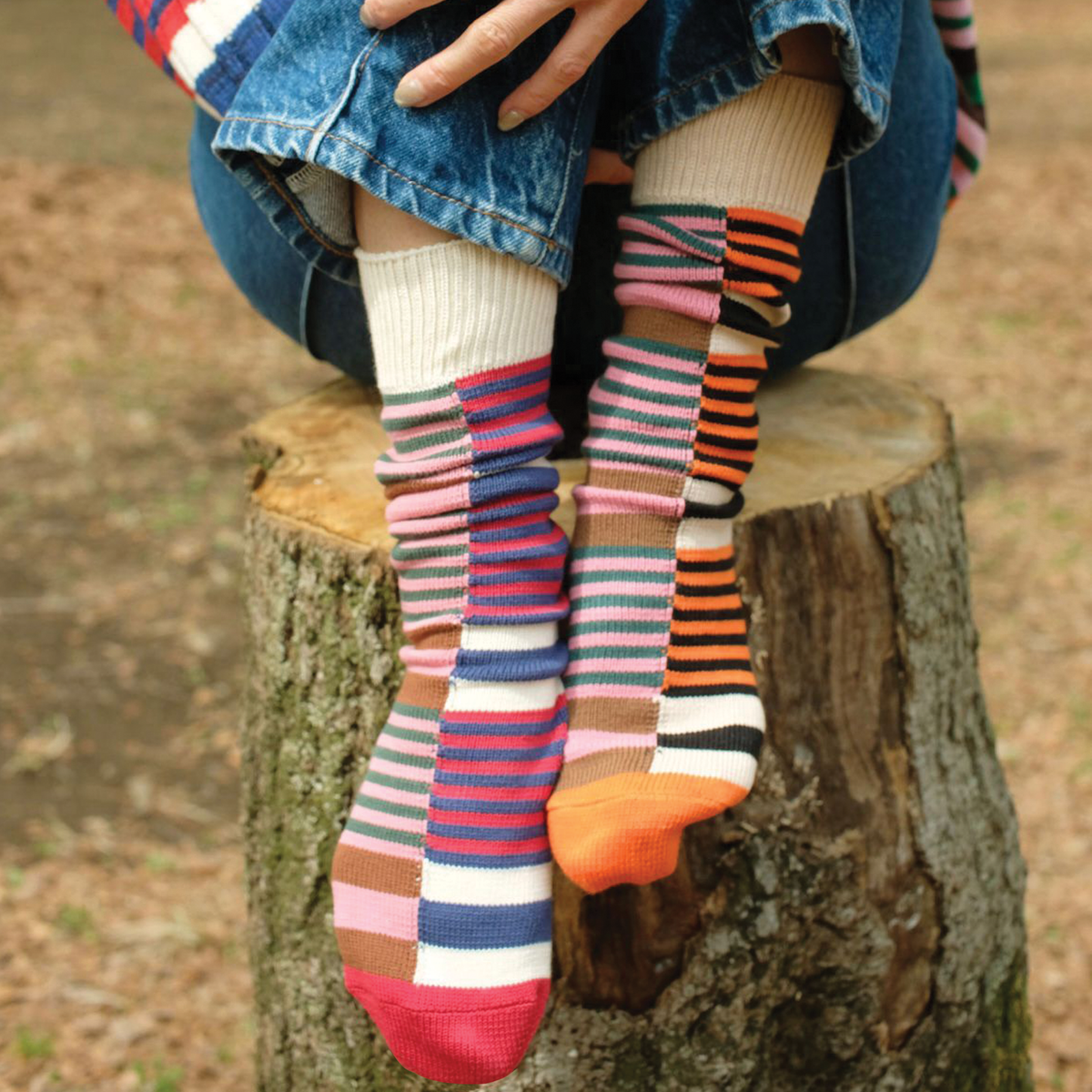WYP HOiSUM CREW SOCKS